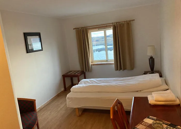 Havly Rost - Hotell Og Fiskarheim Hotel