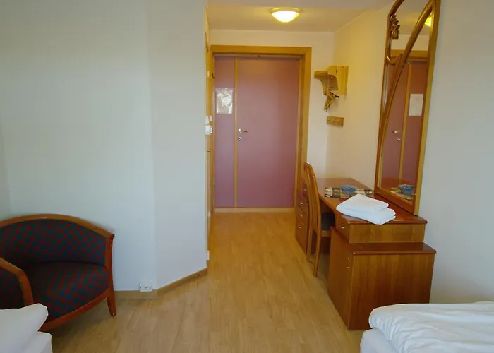 Havly Rost - Hotell Og Fiskarheim Hotel *