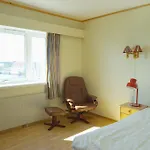 Havly Rost - Hotell Og Fiskarheim Отель Рёст